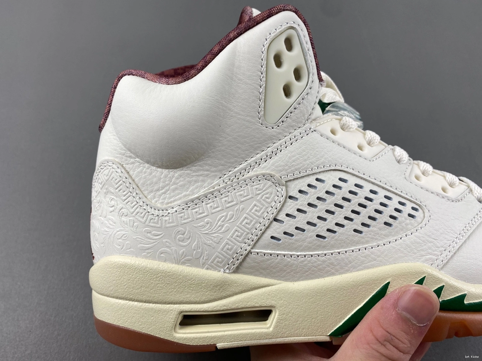 Jordan HF8833-100 Sail El 5 Retro - Grito Men's 0209